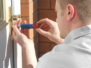 	Riviera Beach Locksmith Store Riviera Beach, FL 561-273-8377